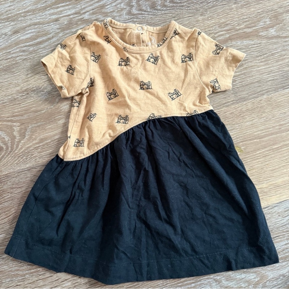 Kate Quinn dress 12-18 months